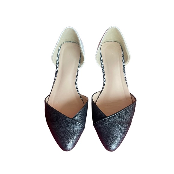 Avon black and white slip on flats - Picture 2 of 6